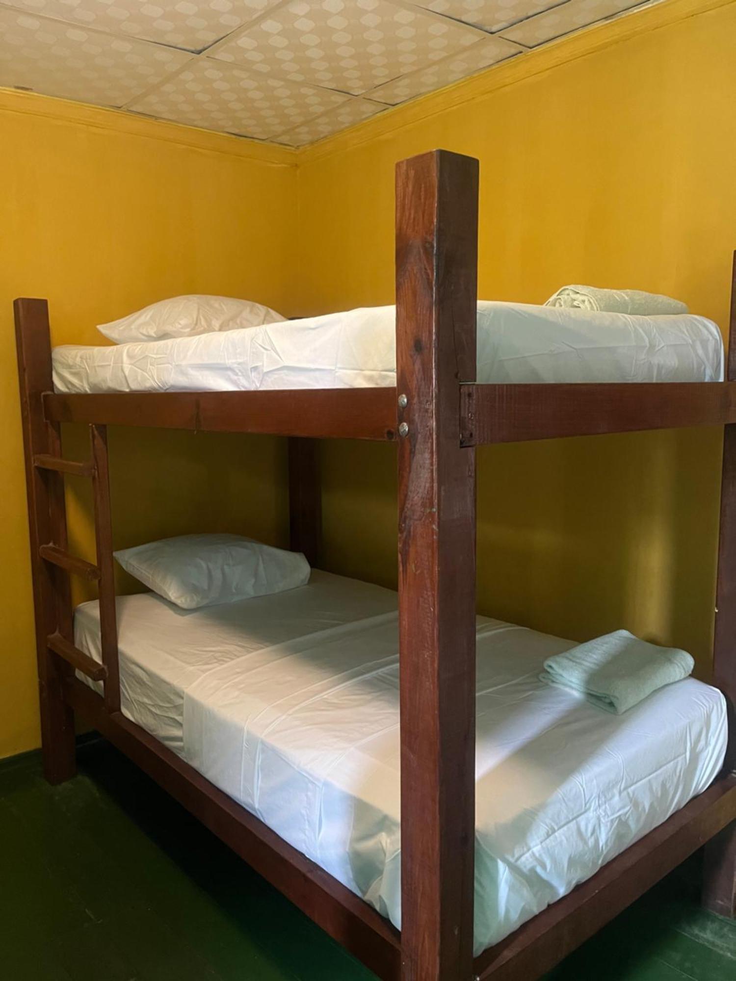 בסטימנטוס Hostal Cay מראה חיצוני תמונה