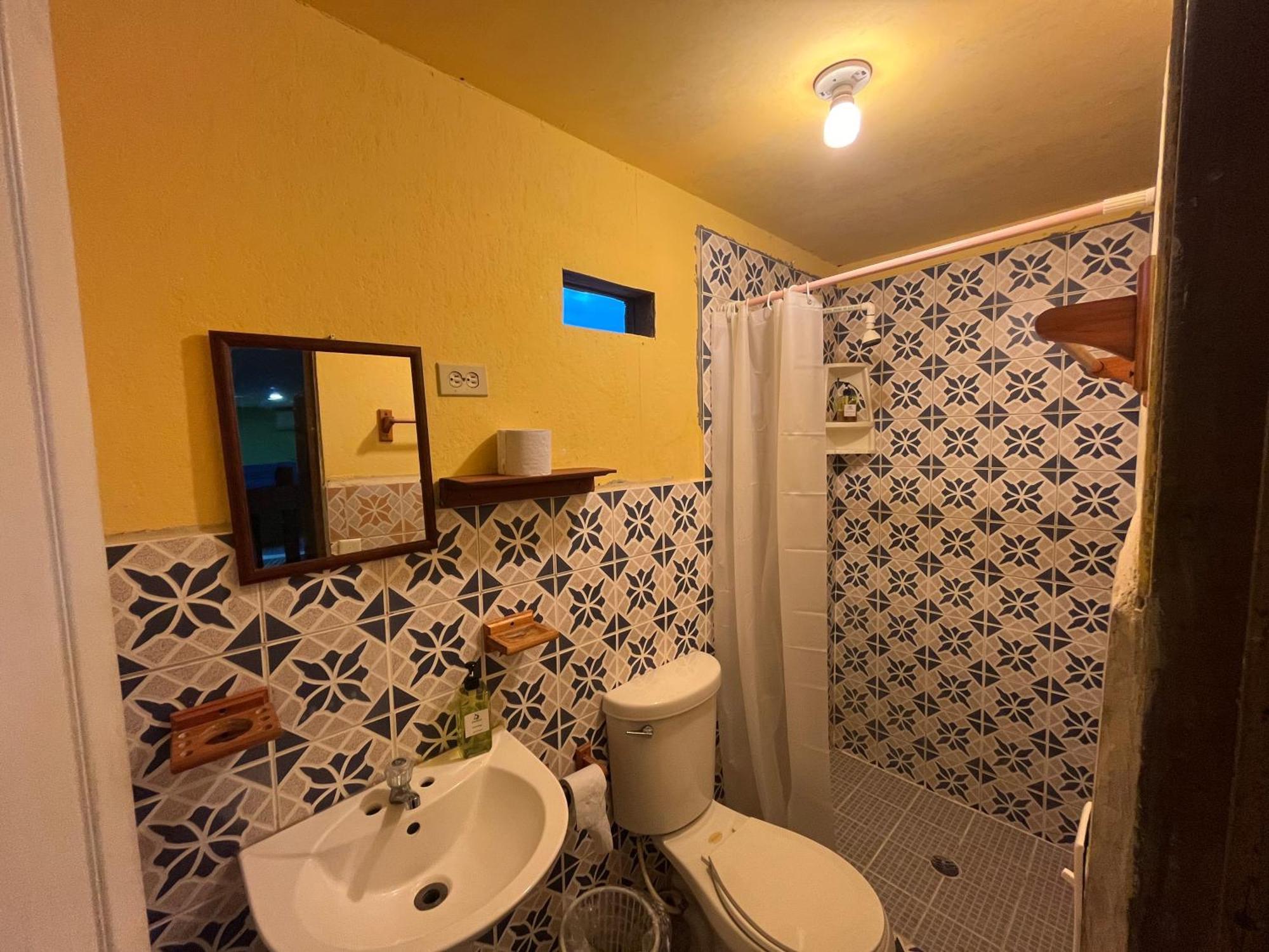 בסטימנטוס Hostal Cay מראה חיצוני תמונה